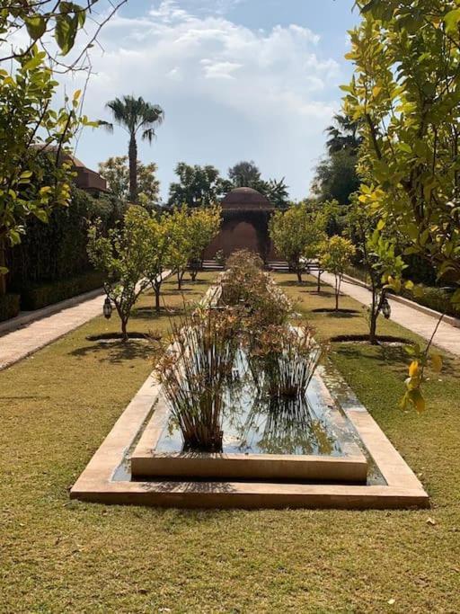 Pauline With Private Pool & Garden, Service And No Insight. Marrakesch