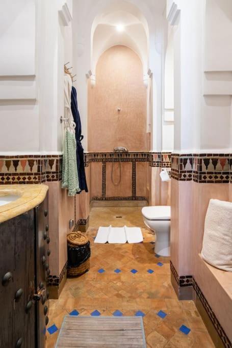 Pauline With Private Pool & Garden, Service And No Insight. Villa Marrakesch